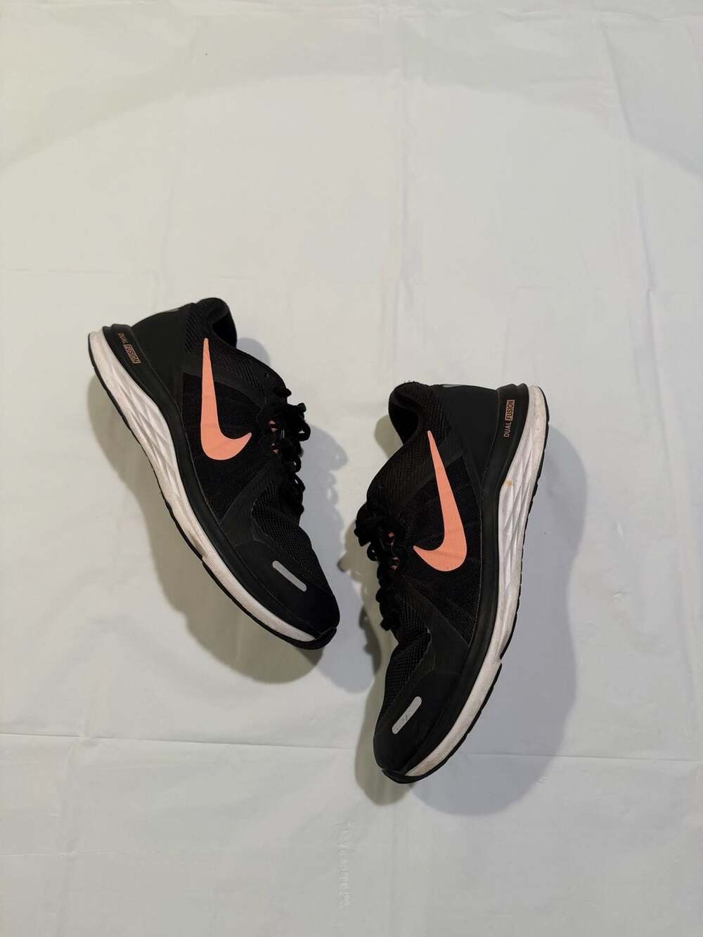 Nike Dual Fusion X2 Women's Running Shoes Black/Peach 819318-060